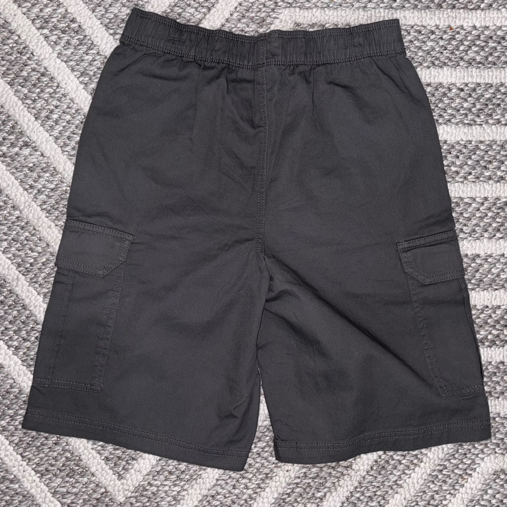Canyon River Blues Cargo Shorts Boys LG (14/16)
 Pull On Elastic Waist/Charcoal